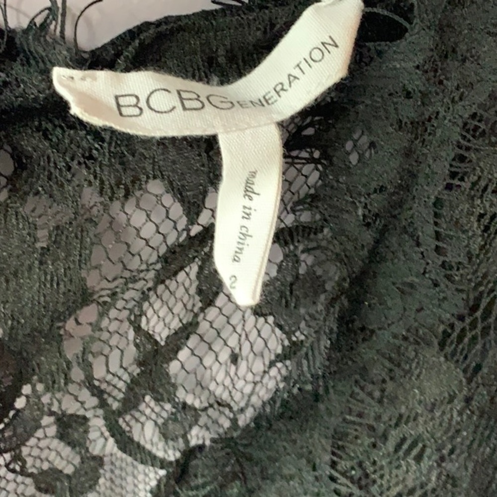 BCBGeneration | Petite Pleated Lace Back Dress - Picture 5 of 8